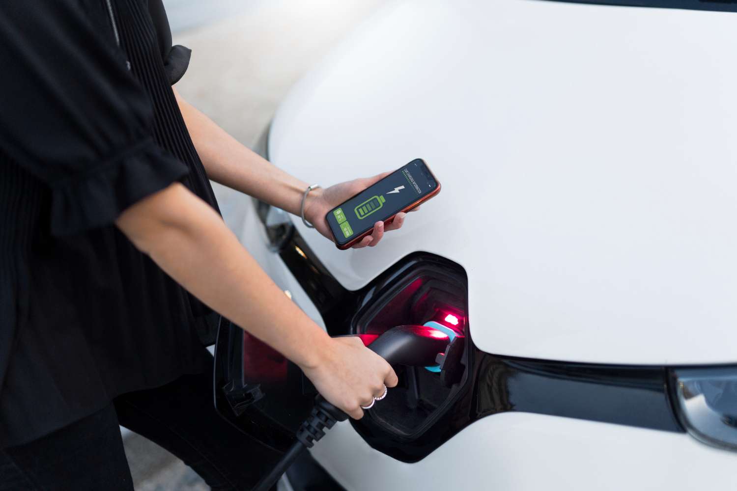 Electric Car Battery Replacement Cost in India for 2025